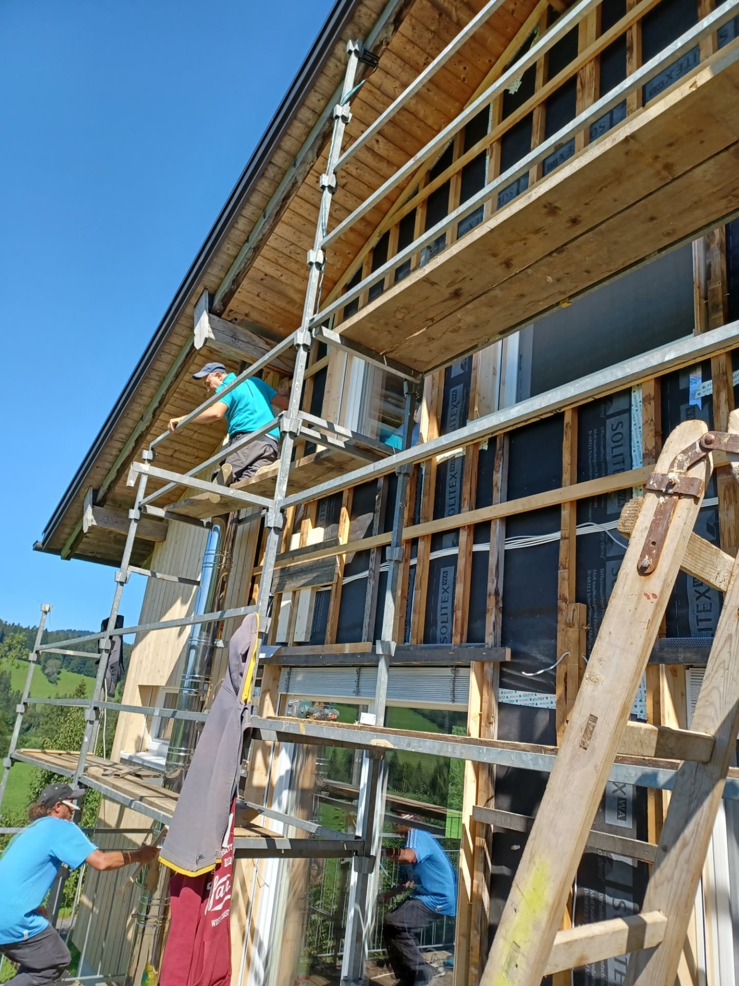 Einfamilienhaus in Thal mit horizontaler Holzfassade — Detail 1