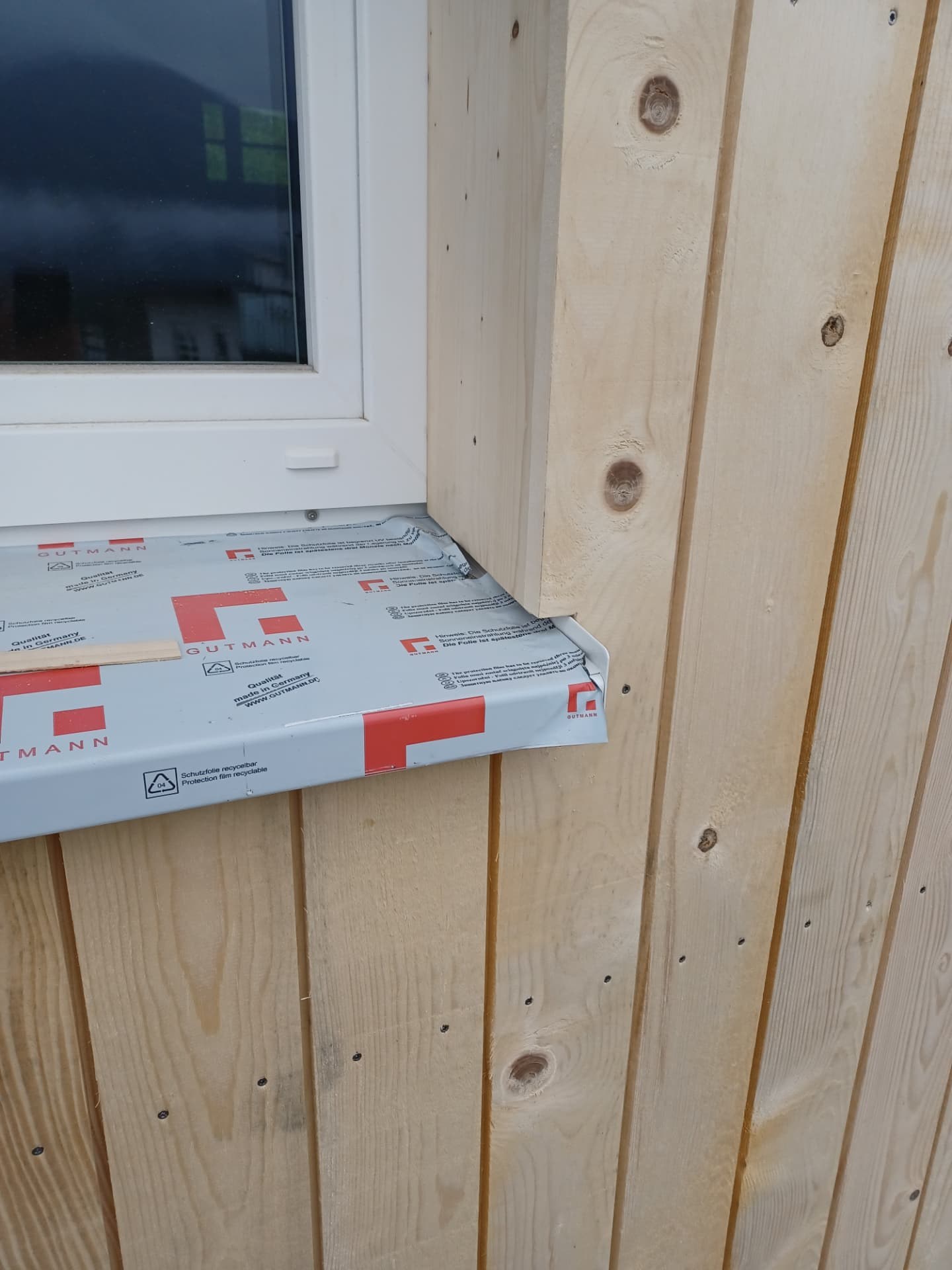 Wohnanlage in Nenzing mit neuer WDVS-Fassade — Detail 2